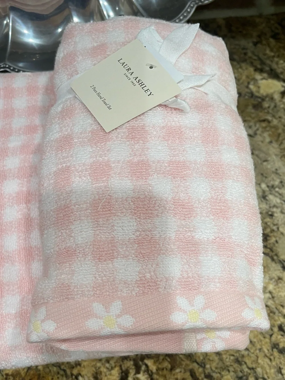 Laura Ashley Ginny Pink White Towels Bundle - bath, hand & finger towels -NEW!